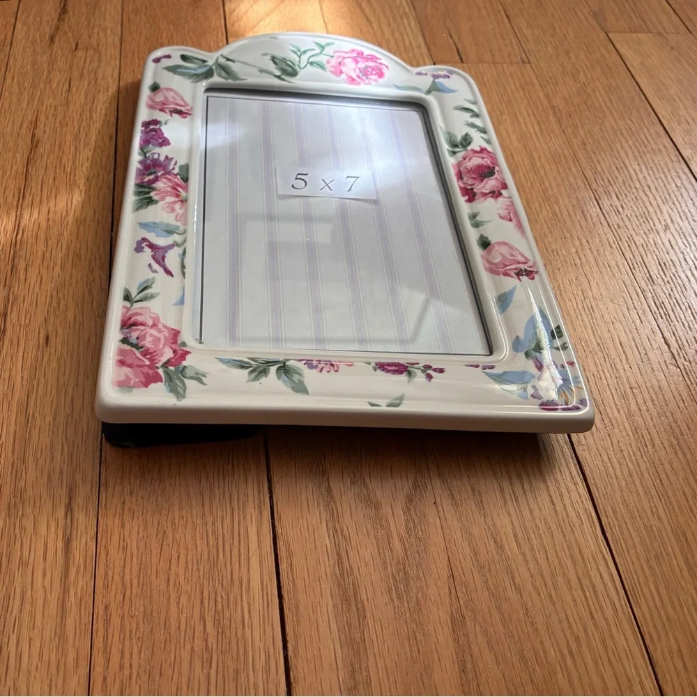 Vintage Ceramic Shabby Chic 5x7 Floral Photo Frame, Pink Roses